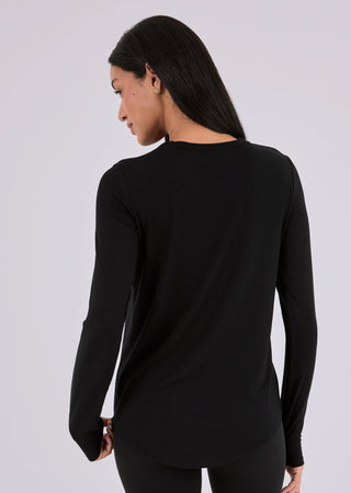 LC Relaxed Long Sleeve Women’s Aloe Relaxed Long Sleeve Top Black
